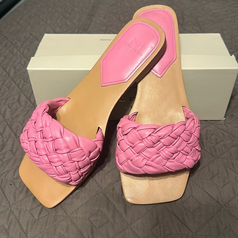 Marc Fisher flat sandal, Rwanda medium pink leather